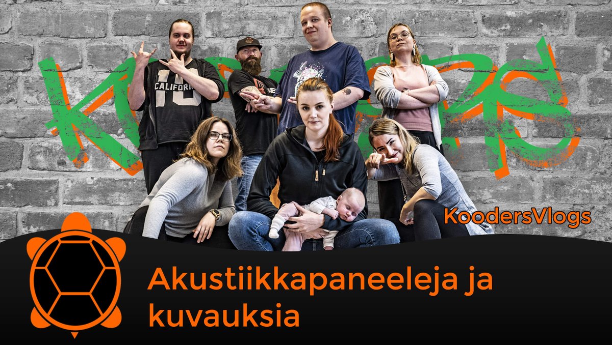 Kurkista Joensuulaisen digitoimiston kulissien taakse Koodersin vlogissa: kooders.fi/blogi/kuvauksi…

Tänään oli myös nettisivuja varten kuvauspäivä, josta jo yksittäisten tyyppien kuvia on nähtävillä tiimi sivullamme!

#TeamKooders #koodiasuomesta #vlog #behindthescenes