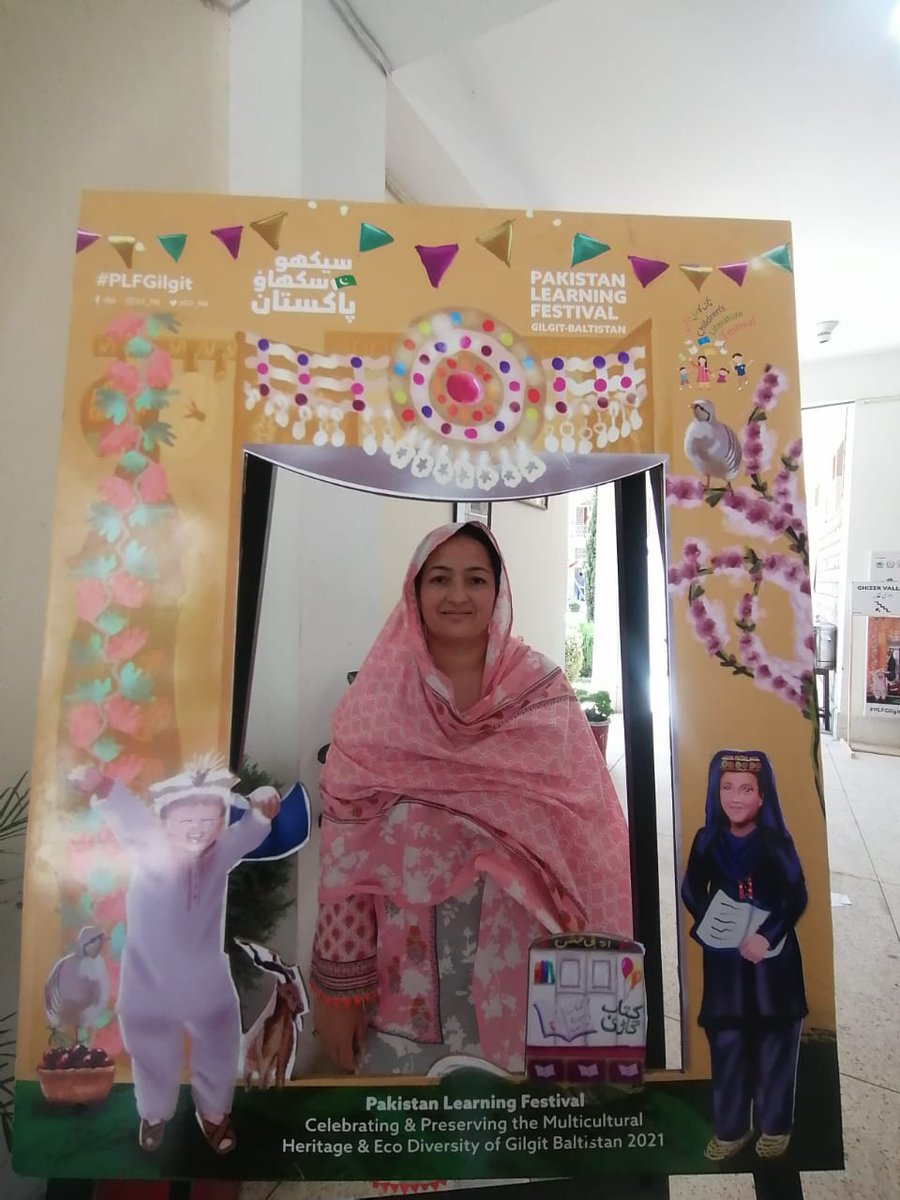 plf_pk's tweet image. #TeachersLearningFestival

Teachers all smile behind the photo booth at #PLFGilgit Let&apos;s train our teachers for 21st century, inclusive and lifelong skills.

Dates: 1-3 June 2021
Timing: 9am-4:30pm
Venue: Fatima Jinnah Govt Degree College for Women, Gilgit