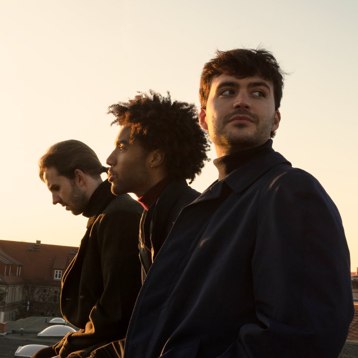 New song on Friday!
#weareprismala #prismala #newsong #sunset