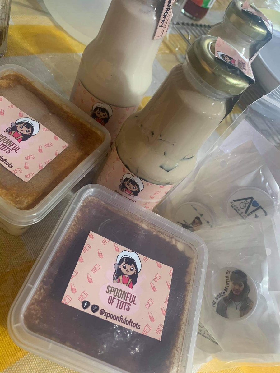 mommyei0316's tweet photo. Got it! (Actually knanina pa.) Thank you @spoonfuloftots!
@panotsha will surely love the #AldenRichards pop sockets!!! https://t.co/KAfTG2xqsx