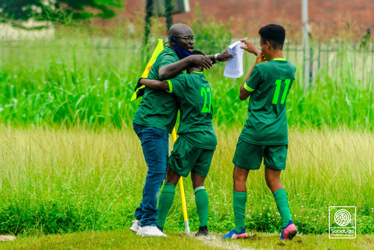 SociaLigaFL's tweet photo. What can we expect to see on @wap_tv today?
The first-ever #LigaSFL women's match on #CableTV, @AlimoshoFCL vs @Dannazfc_ladies.
We're emotional right now. 😭
#SociaLigaS5 #MoreThanAGame #ALADAL https://t.co/qNHJ36zJm6