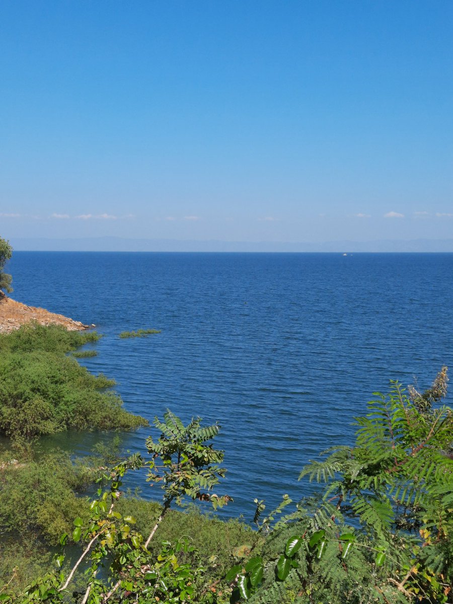 ViewsinZim's tweet photo. #VisitZimbabwe 
📍 Lake Kariba
📸 [ @Emoo__dj ] https://t.co/Qd2GyZHYk4