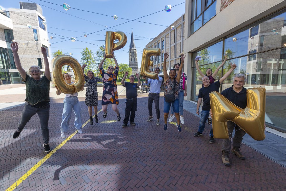 Jaaaa ook wij mogen weer open, vanaf zaterdag 5 juni en we kunnen niet wachten! Wat staat als eerste op je verlanglijstje? #museum #filmhuis #schouwburg #archief #poppodiumvolt #bibliotheek