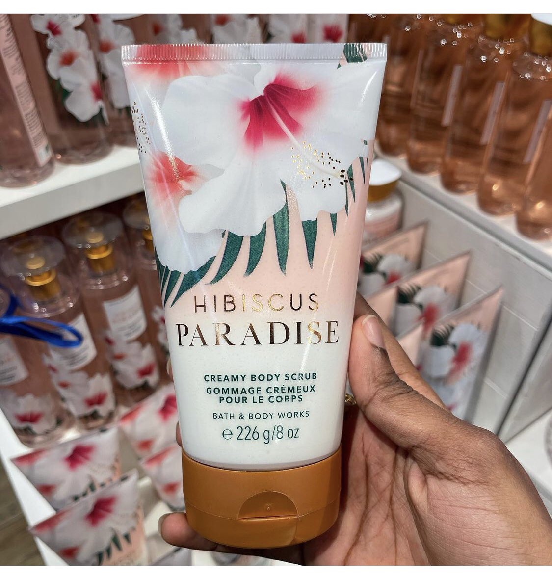 basmati96's tweet photo. Hibiscus Paradise
This Body Scrub is amazing 😍😍

Body scrub-7,500
Body Wash-7,000
Mist-6,500
Shower gel-6,300
Lotion -6,500
Hand soap-4,500
Body Cream-6,500

Pls RT my new hustle 🙏 https://t.co/OCzntrXdhM