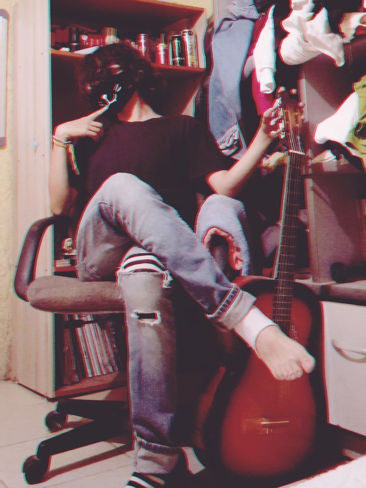 1 pic. Sóc admin ??

#femboy #cute #twink #gay #trap #emo https://t.co/XIkIADSLVG