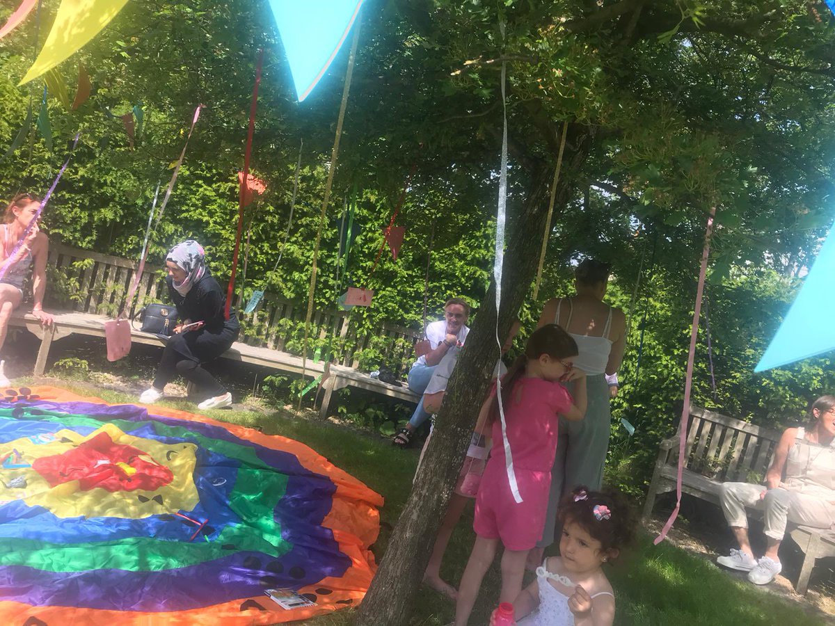 LadyJusticeLVP's tweet photo. #ThursdayVibes Looking forward to today’s #halftermfun  @RotundaLtd with #justbeliverpool @jade30334613 11am-3.30pm today is all about #NatureArt 🖼💚 #growingfutures #herbgardens #bugtrails &amp; lots of natural fun 💚🌞#openairmeditation Brunch&amp;Lunch gifted 🙏🏼💚#greencommunity https://t.co/les2YXLWDR