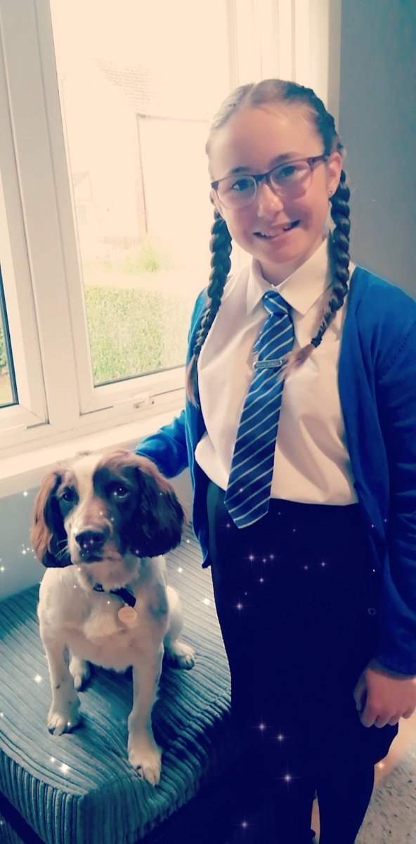 Ready for p7 photos!! ❤️ 💙🐾 @MrsEdwards_VPS #photoday