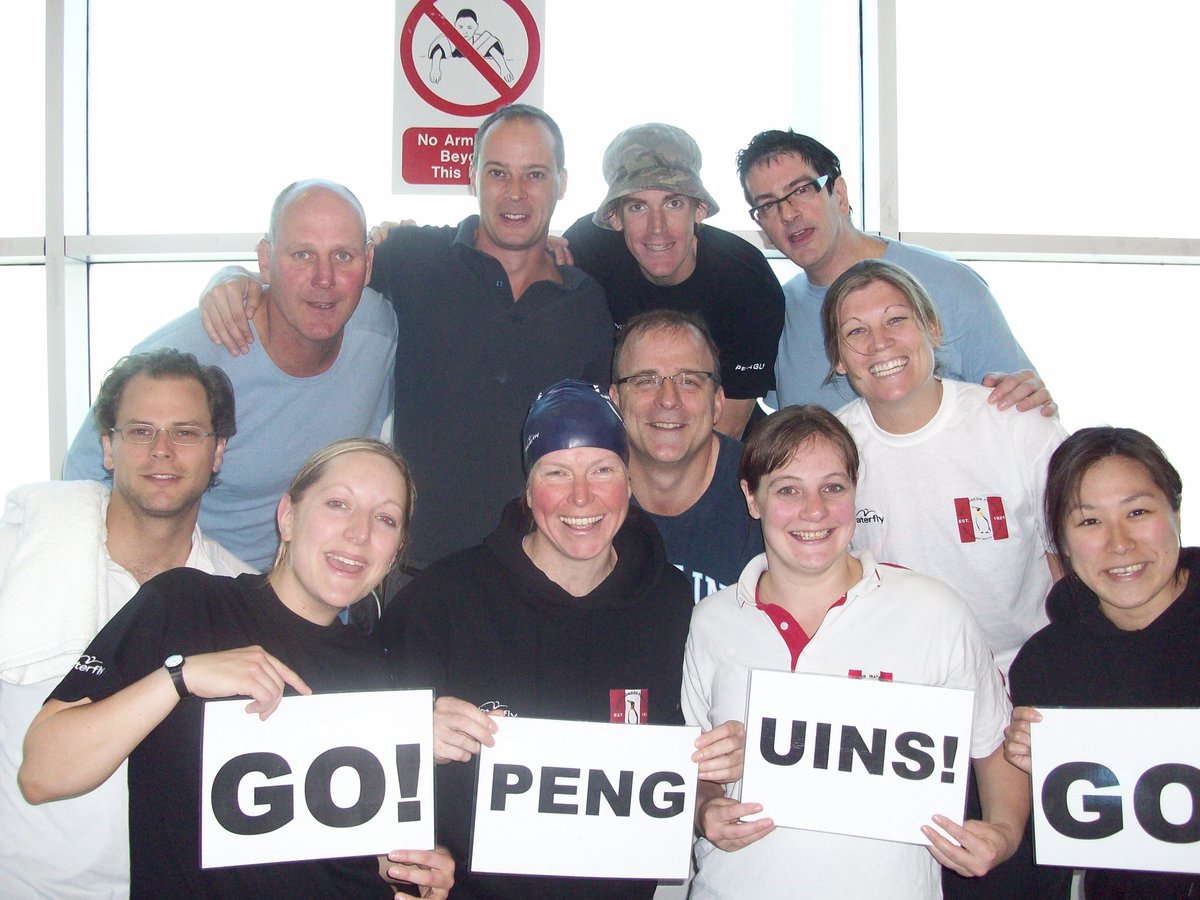 WestLonPenguin's tweet photo. #ThrowbackThursday Penguins at the annual Middlesex Masters competition, Southbury Leisure Centre, June 2009. The team brought home a fine haul of medals between them.
#Penguin100  #ProudPastBrightFuture #mastersswimming #PenguINspiration https://t.co/tOWl45wb5y