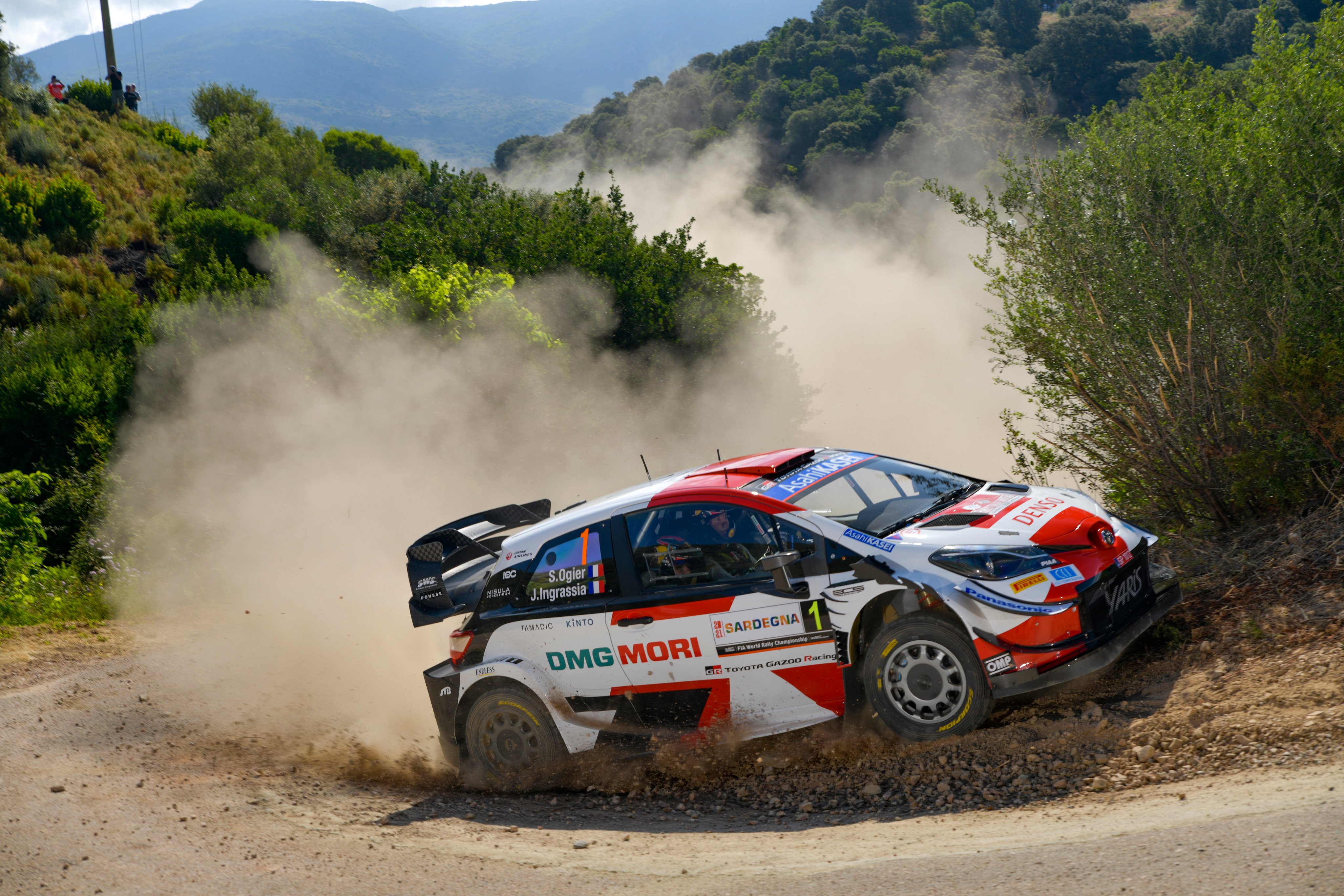 WRC: Rally d'Italia - Sardegna [3-6 Junio] E28T5AuWYAEa1jS?format=jpg&name=4096x4096