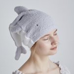 お風呂あがりは髪をすぐ乾かすよりも、タオルターバンしておくと髪が良い状態になる!？