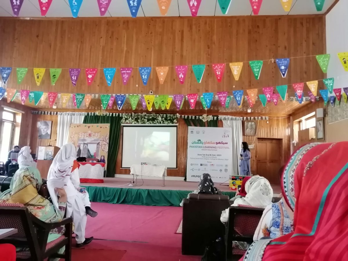 plf_pk's tweet image. #TeachersLearningFestival
Use of films for Child Rights &amp;amp; Gender Empowerment by @SamarMinallahKh 

#PLFGilgit

facebook.com/clfpk/videos/1…

#CLF #CLFPakistan