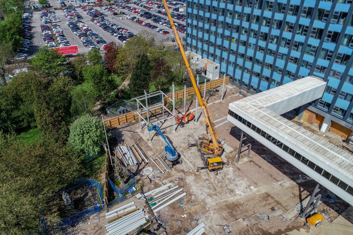AshcourtGroup's tweet photo. Work has commenced at Hull Royal Infirmary for the second phase of the project, which involves the design and build of a new front entrance.
The steel frameworks have been erected with progress improving each week.
#hullroyal #construction #steelframe https://t.co/az3cVx5umh