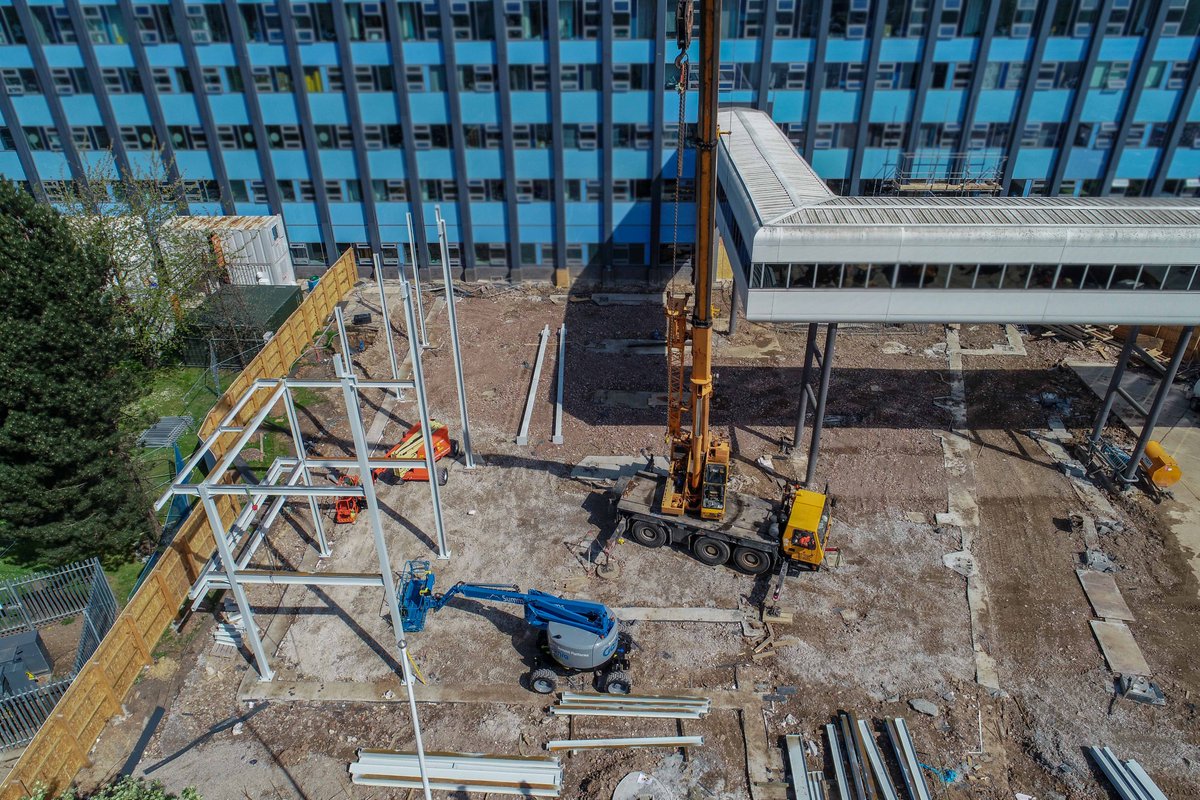 AshcourtGroup's tweet photo. Work has commenced at Hull Royal Infirmary for the second phase of the project, which involves the design and build of a new front entrance.
The steel frameworks have been erected with progress improving each week.
#hullroyal #construction #steelframe https://t.co/az3cVx5umh