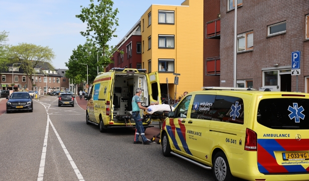 Persoon gewond na steekpartij aan de Vechtstraat #zwolle - ..