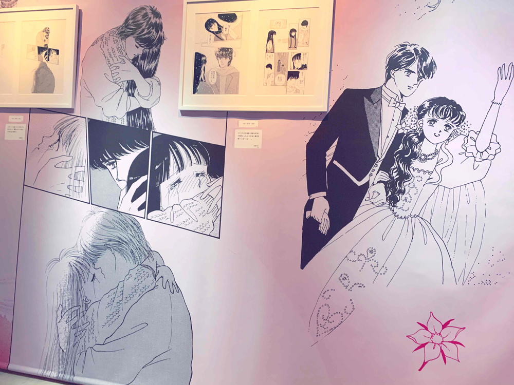 大丸で開催中のりぼん展行きました。コロナ心配だったので急いで見て帰ってきましたが、全然混んでなかったので気楽に観れました。懐かしくてドキドキな素敵な空間でした。どれもかわいかった〜。
写真はりぼんで一番好きだったときめきトゥナイトと有閑倶楽部のシーン。