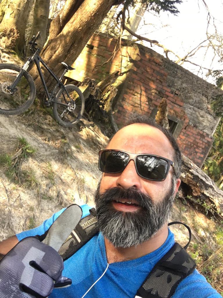 Carbon Bike Repair UK tweet media