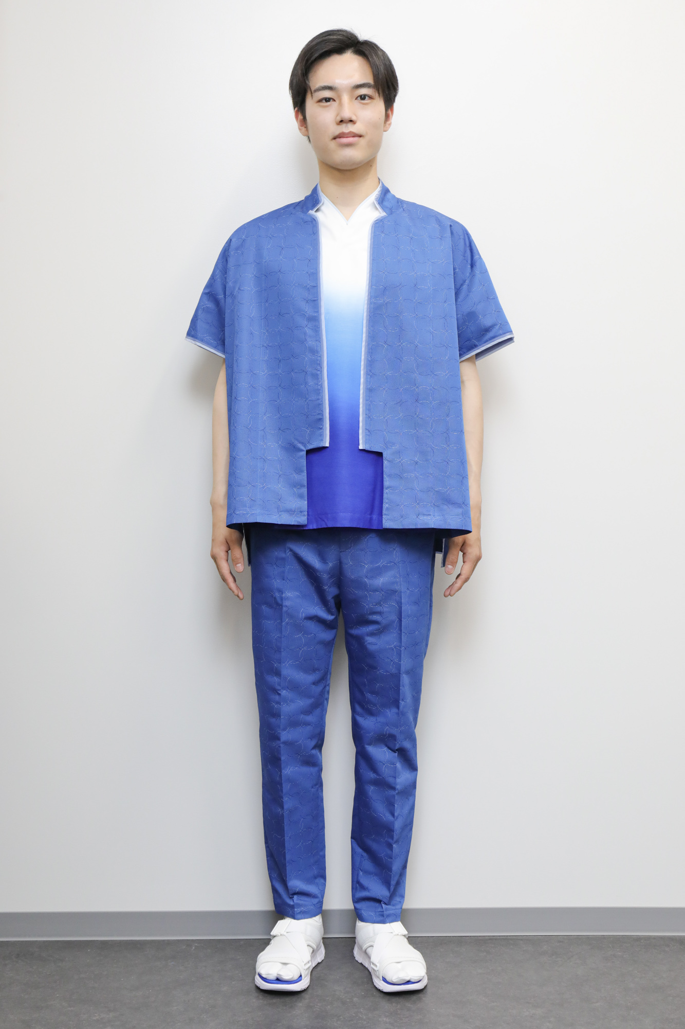 FASHIONSNAP on X: 