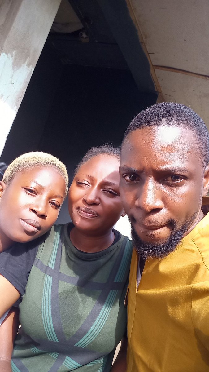 AsiwajuOladimej's tweet photo. We found her alive 

We #FindTutu

God!! https://t.co/h1xdo2UBjw