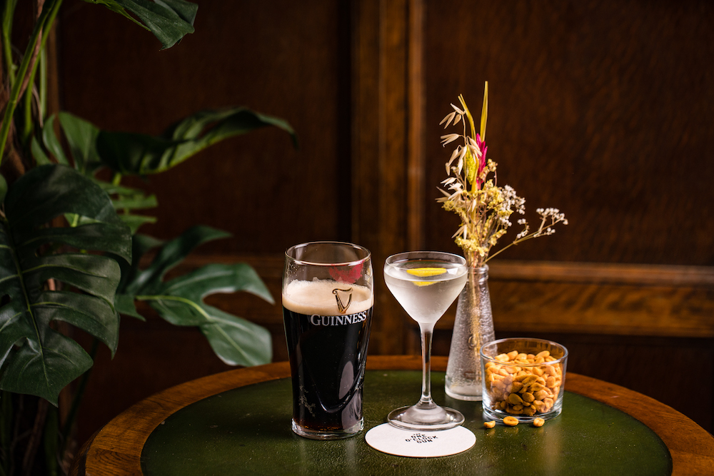 TheGuideLpool's tweet photo. Team behind Maray get set to launch new pub, The One O’Clock Gun on the Albert Dock

🍸🧀🍻> https://t.co/mryfBXrJWO https://t.co/Udeus77RDj
