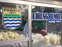 Cik taruwit lebih suka beli cireng yang mana nih?

Retweet : Cirreng Cipaganti
Like: Cireng Bumbu Persib

Gambar : Google
#infoBDGkuliner
