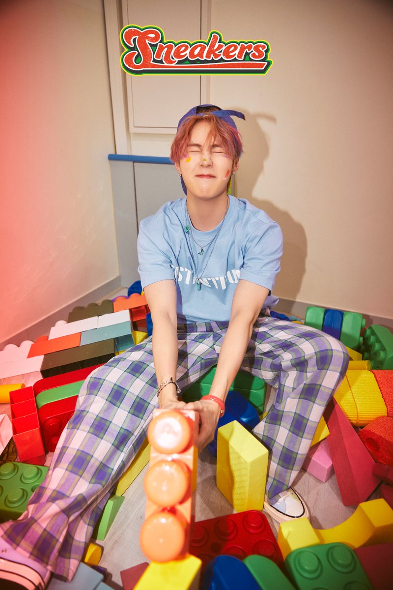 [☁]
⠀
HA SUNG WOON
5th MINI ALBUM
⠀
ଘ Sneakers ଓ
⠀
Image Teaser ⑥
⠀
2021.06.07 6PM (KST)
RELEASE
⠀
#하성운
#HASUNGWOON
#Sneakers
#COMEBACK