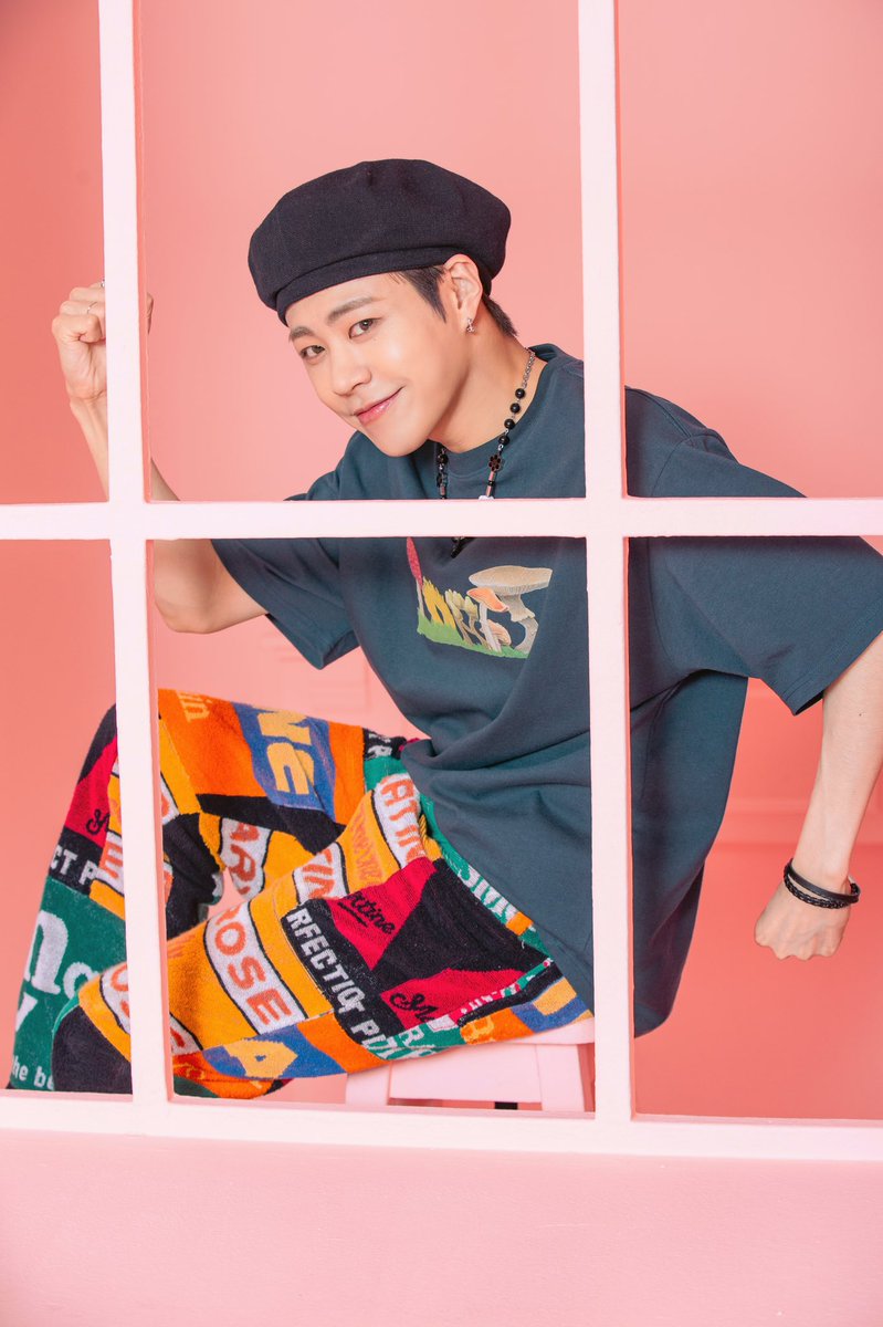 taeho_official's tweet photo. B_CUT PHOTO 01

TAEHO 1st Single 
'꼬마(GGOMA)'

#임팩트 #태호 #IMFACT #TAEHO
#1st #single #solo #debut #꼬마 #GGOMA https://t.co/pysJMClZZA