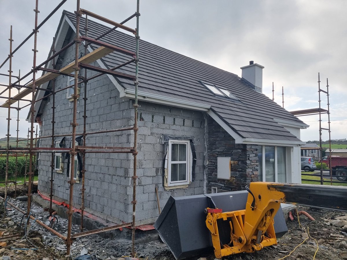 Another holiday home in MalinHead having to get repaired because of #mica @micaactiongroup sad to expect people to have to pay twice. #micaredress needed . Hope we see you all in #Dublin on #15thJune