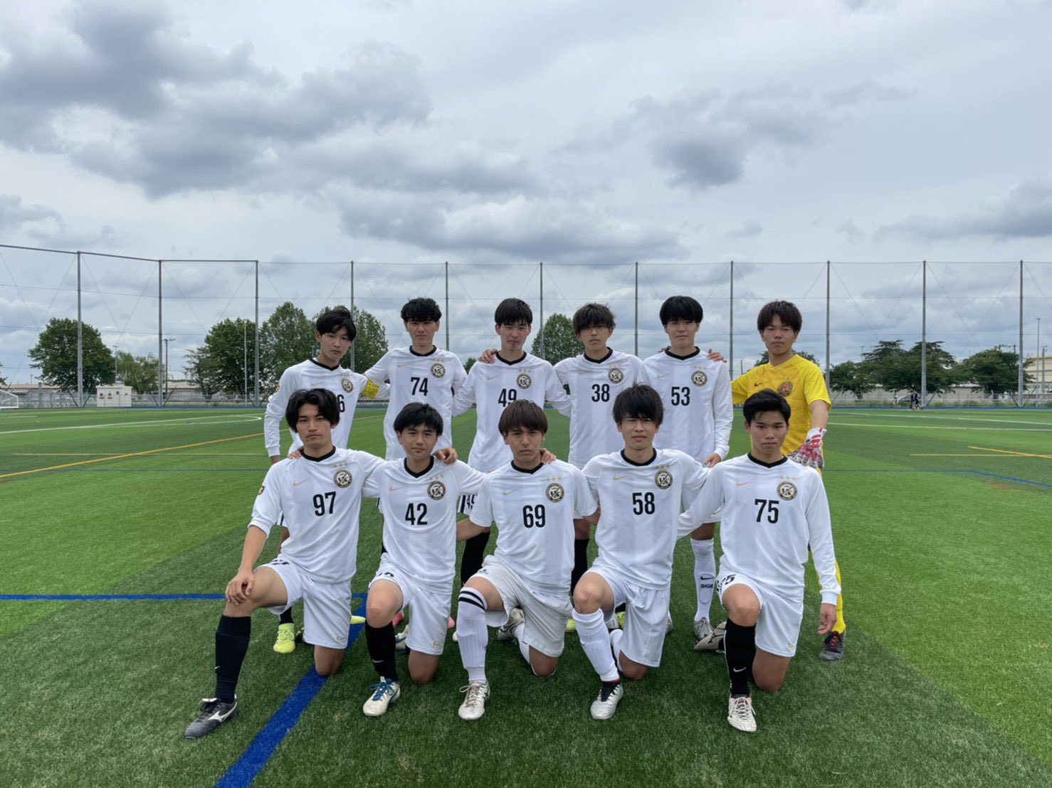 慶應リコタイサッカー 試合結果 ルーキーリーグ リコタイvs青理 2 1 後半8分 廣瀬 野波 後半30分 友池 Pk T Co Wkecxshfcr Twitter