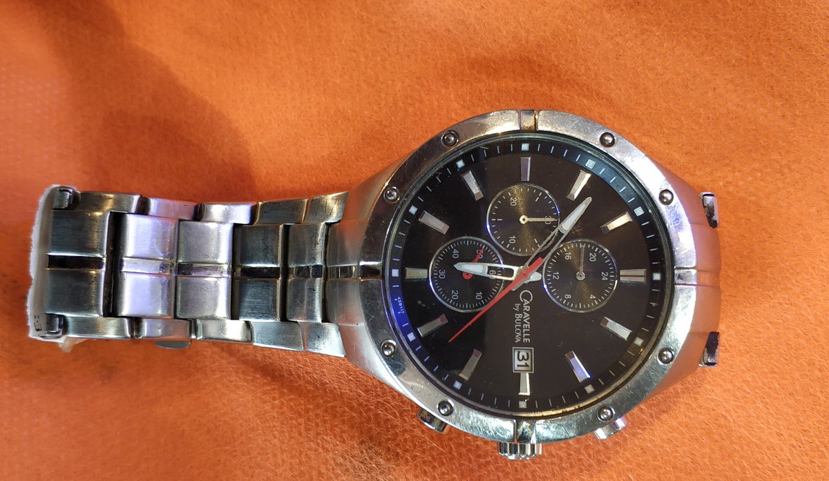 GranndeLe's tweet photo. Time is everything in life that you should not waste . https://t.co/R40hEpO9UO