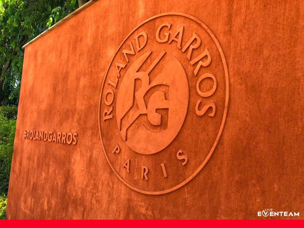 EventeamGroup's tweet photo. 😍 Quel plaisir de retrouver nos clients à #RolandGarros ! https://t.co/Sx5Dqtdgkz