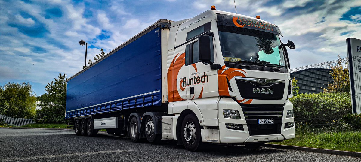 TruckerTimbo's tweet photo. Another load done, break now then head back.
#Runtech #Truckerslife #MANTruck https://t.co/AKUsiZeNIC