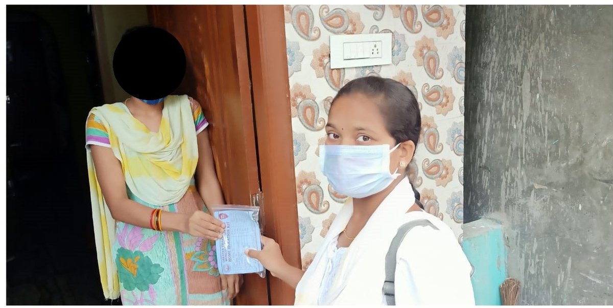 GVMC_VISAKHA's tweet photo. Home isolation kits distribution by the respective ANM/Health Secretaries. https://t.co/IsSau5bMqR