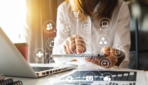 ferthuse's tweet image. In this modern era,#digitalmarketing is the most powerful form of #marketing.your #customers are on #SocialMedia and #digitalmarketing helps you reach them