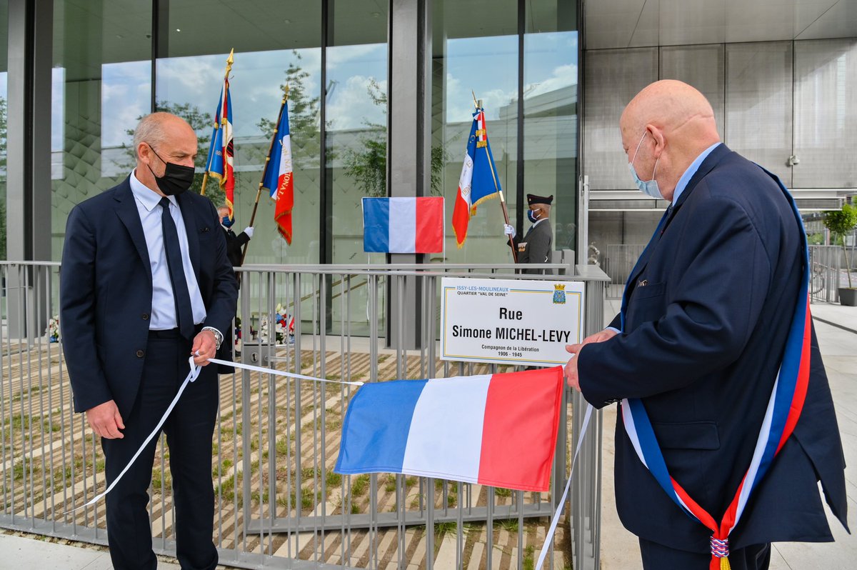 André Santini tweet media