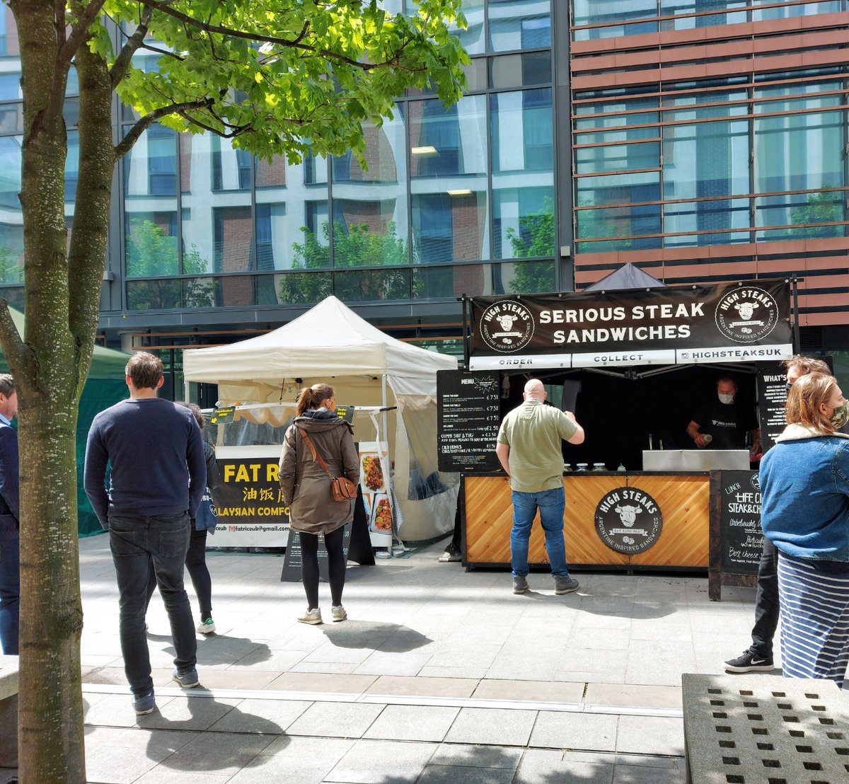 FinzelsReachMkt's tweet photo. Looking for somewhere to take the kids tomorrow for an alfresco half term lunch? Our street food market has a great line-up of global food including sushi, brownies, steak sarnies, cheese toasties and Thai curry. Open 11am-2pm #Bristol #halfterm @visitbristol @Total_Bristol https://t.co/pmGCVNdBSa