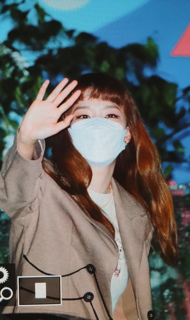 Blue Moon tweet media