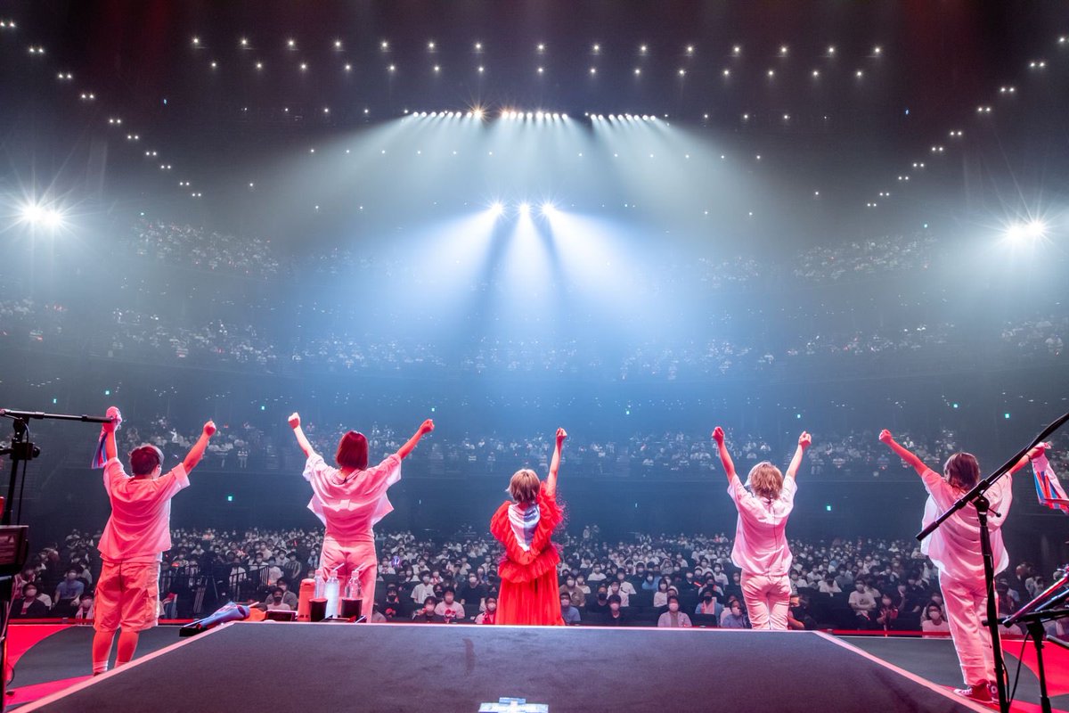 今村舞 まいまい S Tweet 斉藤朱夏さん レコ初ワンマンlive セカイノハテ 東京ガーデンシアター ドラムにて参加させて頂きました 演奏中もみんなと笑顔で会話できて最高に楽しいliveでしたっ ありがとうございました セカイノハテ Live 斉藤