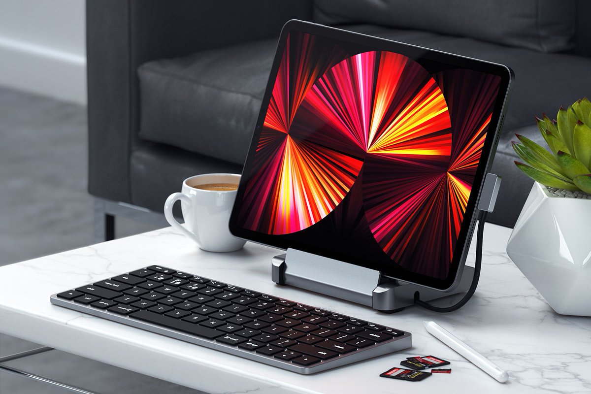Satechi’s iPad Pro hub will let you pretend it’s a real desktop