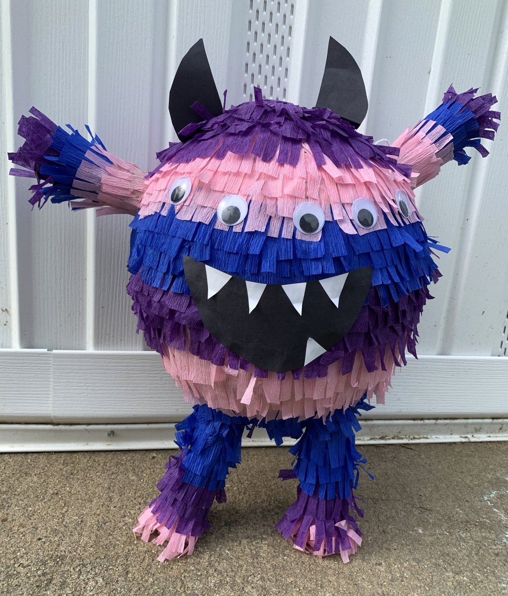 SRMHSart's tweet photo. More work from the "Dreams" show hosted by @_anchorlight_ 
Monster Piñata by Joselin Perez
Please see the show for full descriptions and statements:
https://t.co/gctYUBO3BJ
#wcpss @SRMHSpride #art #artist #studentart #ArtistOnTwitter https://t.co/RhRPHCUHgA
