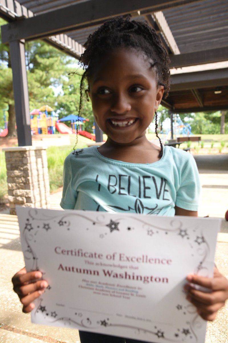 R_luxio's tweet image. #firstgrader coming through!!