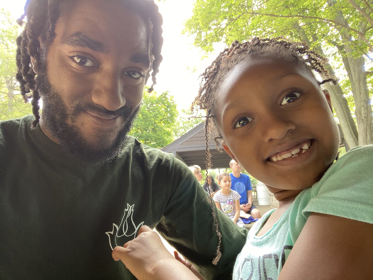 R_luxio's tweet image. #firstgrader coming through!!