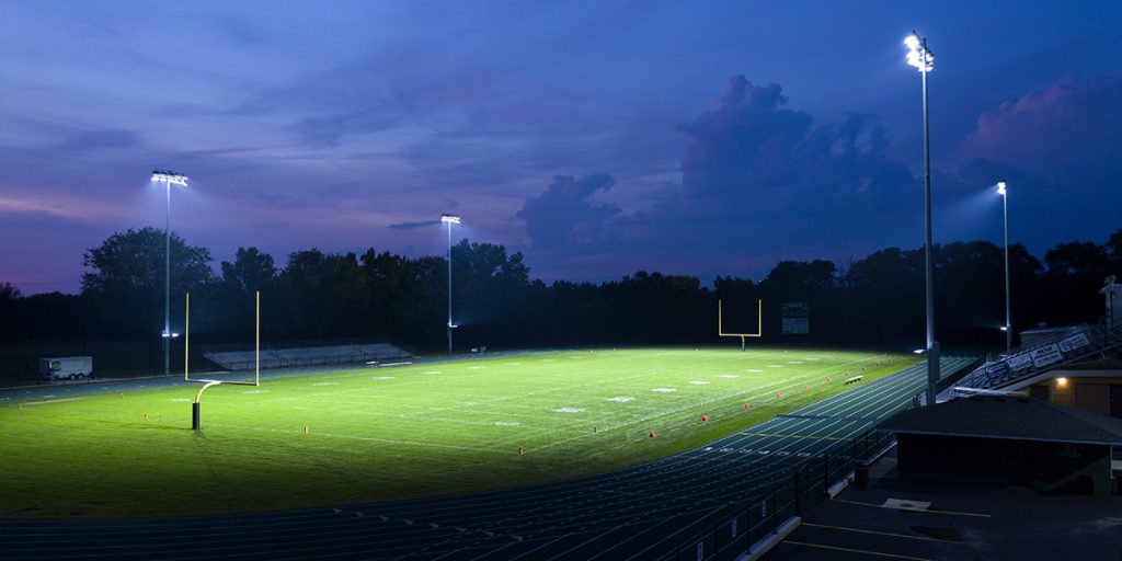 JeffersonBMusco's tweet photo. When leaders at Rock Falls Township High School wanted to increase visibility on their field and eliminate glare, they chose Musco for the job. Read why: https://t.co/RabhH7KKgw https://t.co/LKerfK1iAe