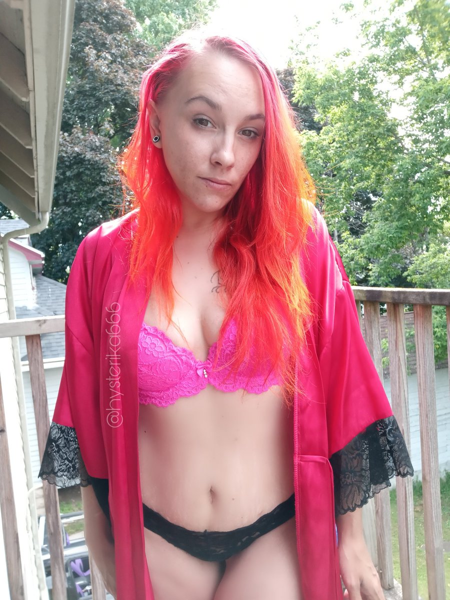 Hysterika666's tweet photo. New content up link in bio 
.
.
.
#subscribe #contentcreators #follow4follow #milf #onlyfansnew #onlyfansmodel #sexy #newcontent #CLICKTHELINK #yummymummy #booty #panties #secretsite #temptation #youknowyouwanttoo https://t.co/FjJJaV3Enn