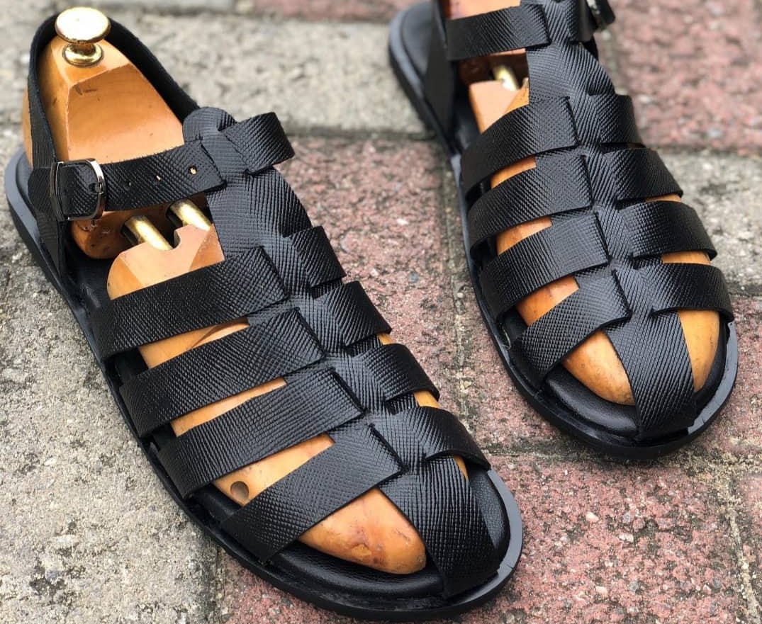 sshhh_bespoke's tweet photo. @ChrissieJide I make quality foot wears like these for a living at an affordable price
Kindly patronize me https://t.co/zVOgLtfAnT