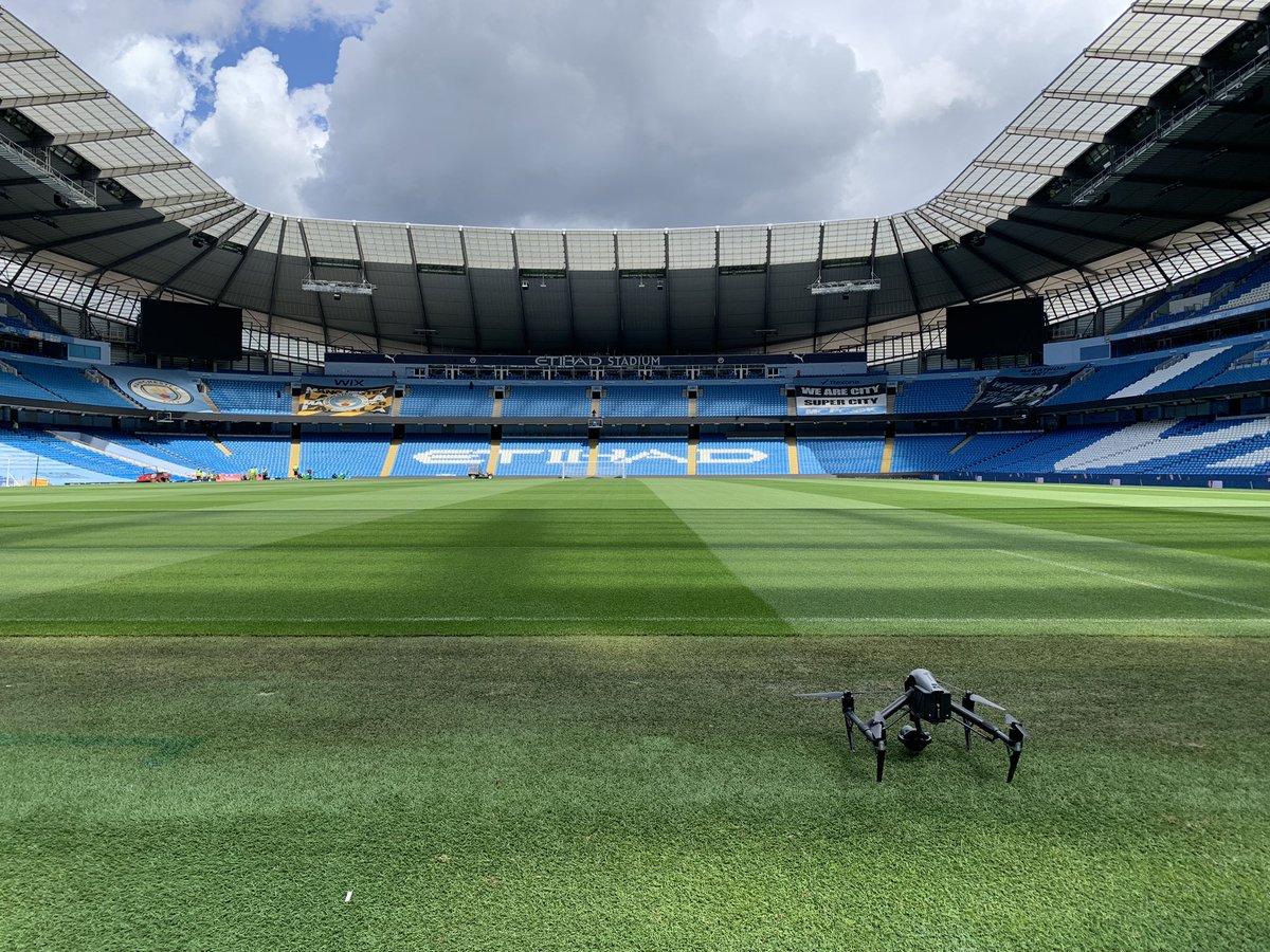 A privilege to fly here. Thank you to the awesome &amp; incredibly professional team at @mancity &amp; the trust put in @skyopticsltd. A lot of safety work &amp; planning goes in to flying at locations  like these, which makes it a pleasure to operate here. 
#aerialphotography #drones