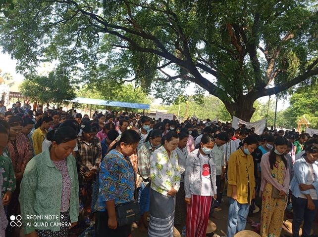 IrrawaddyNews's tweet photo. Villagers from #Salingyi and #Yinmabin townships in #Sagaing Region continued their daily anti-regime protest for the 85th day in a row on Thursday. (Photo: CJ) 

#WhatsHappeningInMyanmar https://t.co/PrtZCHzP0P