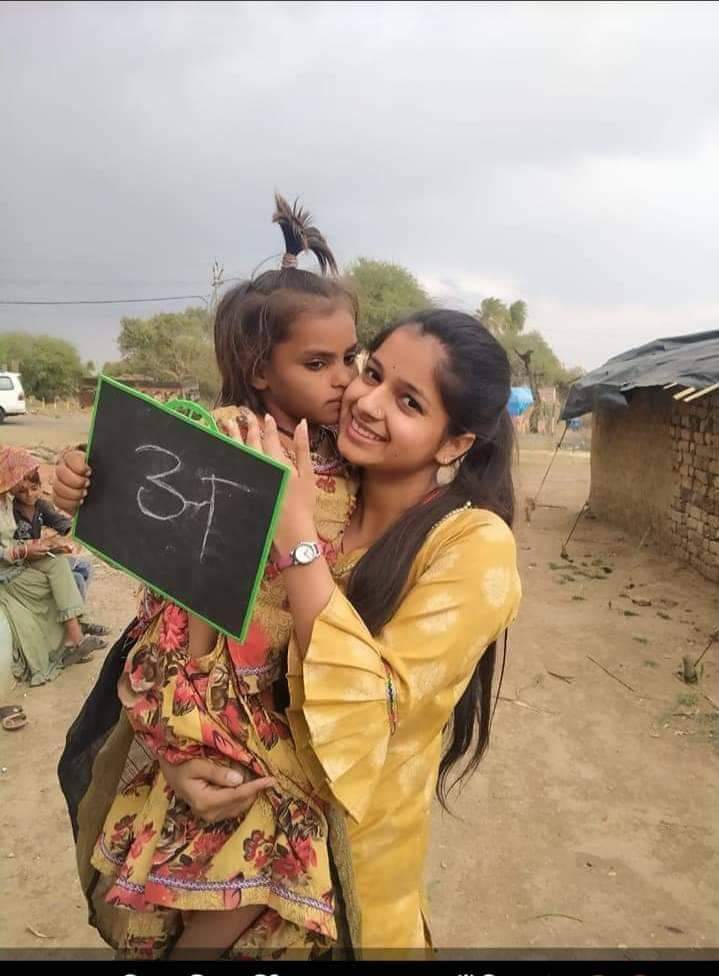 GIRRAJLOVEVANS1's tweet photo. Happy birthday dear @GoudRicha  जी 
 आप दीर्घायु हो 💐💐
#reechagoud https://t.co/InXmLHlJZk
