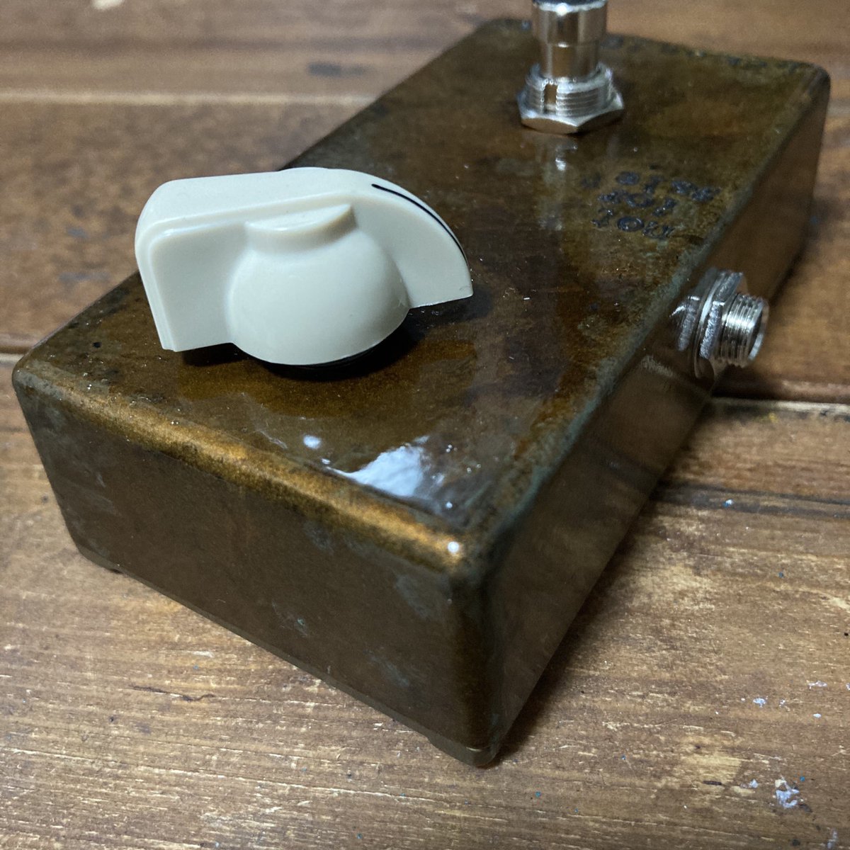 LemonGinger2020's tweet photo. 第一回プレゼントキャンペーン

一名様にワンノブのクリーンブースターを差し上げます。真ん中でボリュームがバイパス時と同じくらいなので、ボリュームダウンにもご使用いただけます。

応募方法
①@LemonGinger2020をフォロー
②このツイートをRT

〆切は6/10(木)22時

当選者にはDMを差し上げます https://t.co/q3m4f9Q5S6