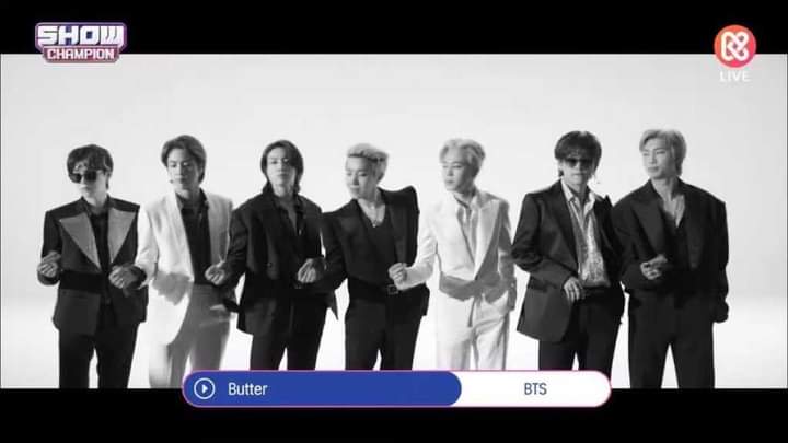 iamchaeunkim's tweet photo. Congratulations to BTS for winning 1st place with ‘Butter’ on Show Champion today! 🥳
#Butter3rdWin @BTS_twt https://t.co/BXmqTSFZCh