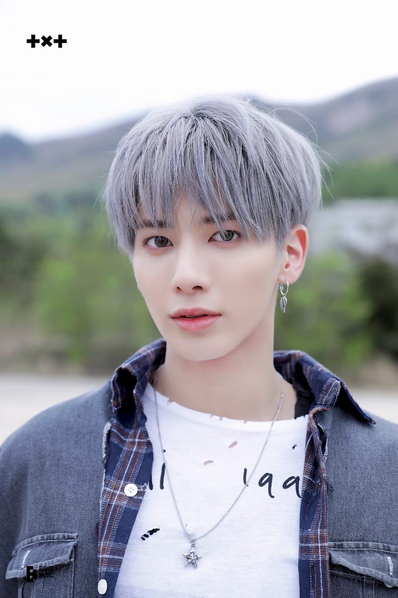 Taehyun_Col's tweet photo. FOTOS📸 | NAVER POST

<210602> #TXT_TAEHYUN en detrás de escena del MV Oficial de 0x1=LOVESONG ( I know I Love You Feat Seori)

📍https://t.co/ffdEy81rnO
 
#TOMORROW_X_TOGETHER #TXT_FREEZE
#투모로우바이투게더 @TXT_members @TXT_bighit https://t.co/oeeGHE3Gcj